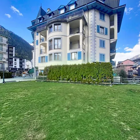 Apartment Cosy Au Centre De Avec Parking - Fr-1-507-42 Chamonix